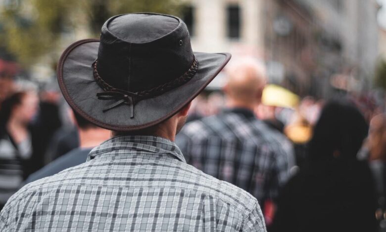 Choosing the Right Waterproof Hat for Outdoor Adventures