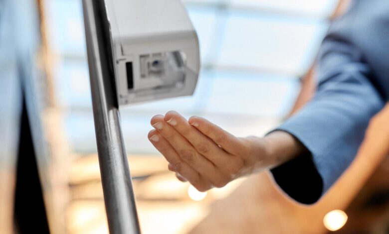 What Are the Different Types of Automatic Hand Dryers?